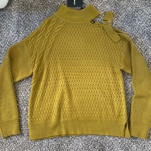 NWT DKNY sweater